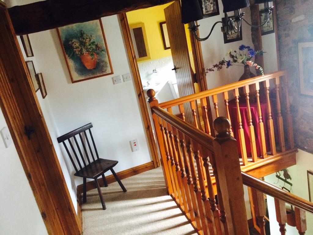 Low Nook Farm Holiday Cottage Брамптън Екстериор снимка